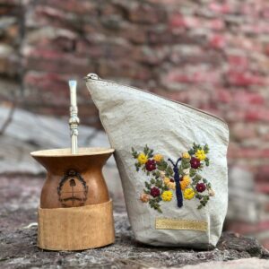 Yerbera Mariposas florales