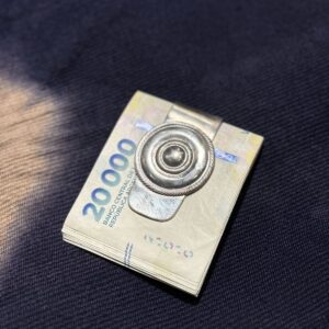 Apreta Billetes Circulo