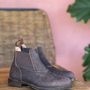 Bota Corta Engrasada