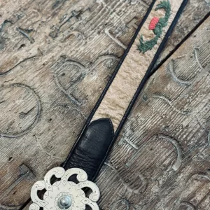 Cinto Artesanal N°8 Flores de Cardo